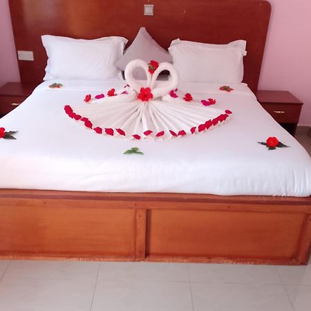 Juniper Park Resort Nyahururu Екстериор снимка