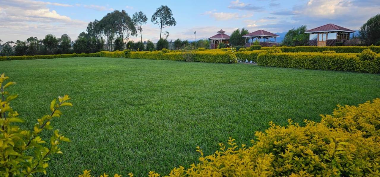 Juniper Park Resort Nyahururu Екстериор снимка