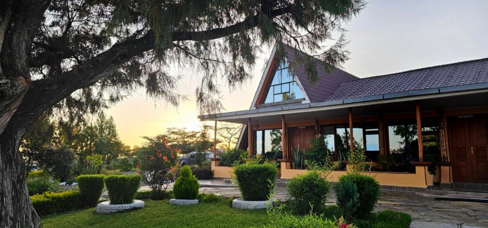 Juniper Park Resort Nyahururu Екстериор снимка
